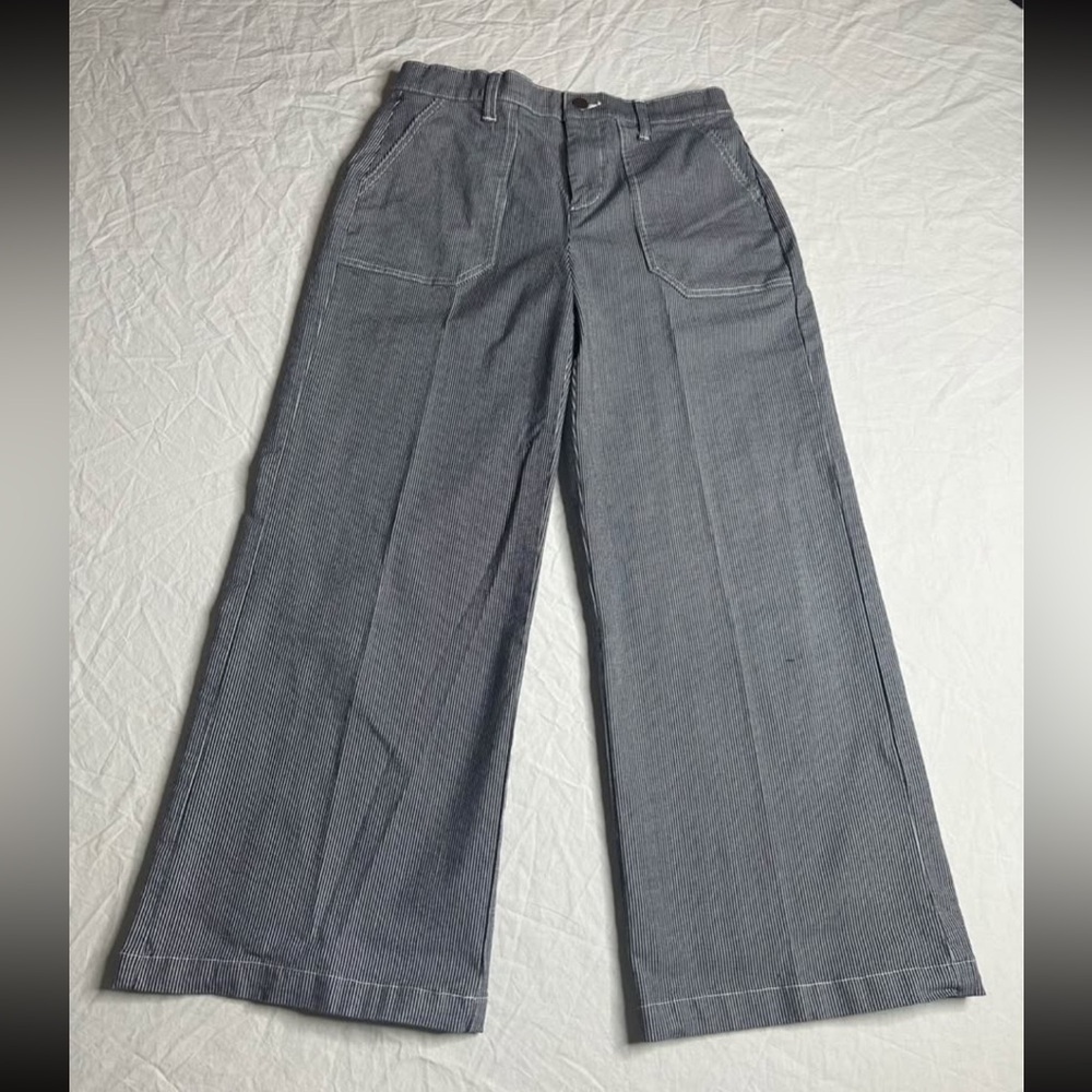 Evereve Navy/White Stripped Wide-Leg Pants - Picture 2 of 5